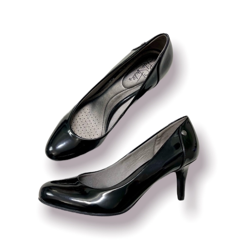 LifeStride Parigi Patent Pumps